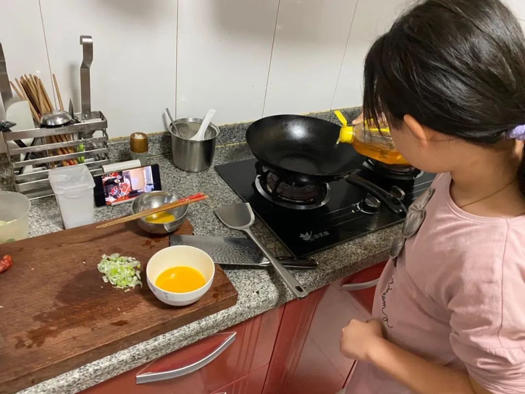 夏天做饭不流汗，这样用集成灶就能清凉一夏-北斗星集成灶